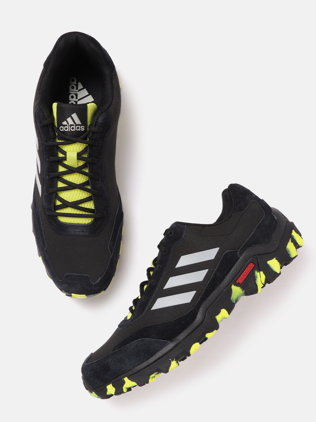 

ADIDAS Men Black Solid Cetra Running Shoes