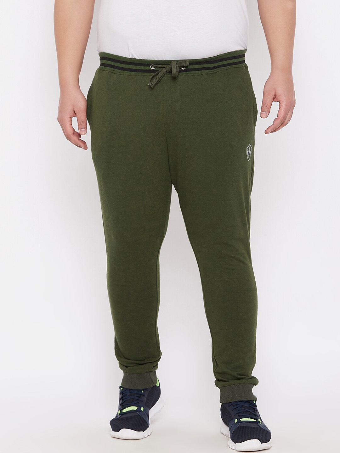 

ARDEUR Men Plus Size Olive Green Typography Printed Regular-Fit Pure Cotton Track Pants