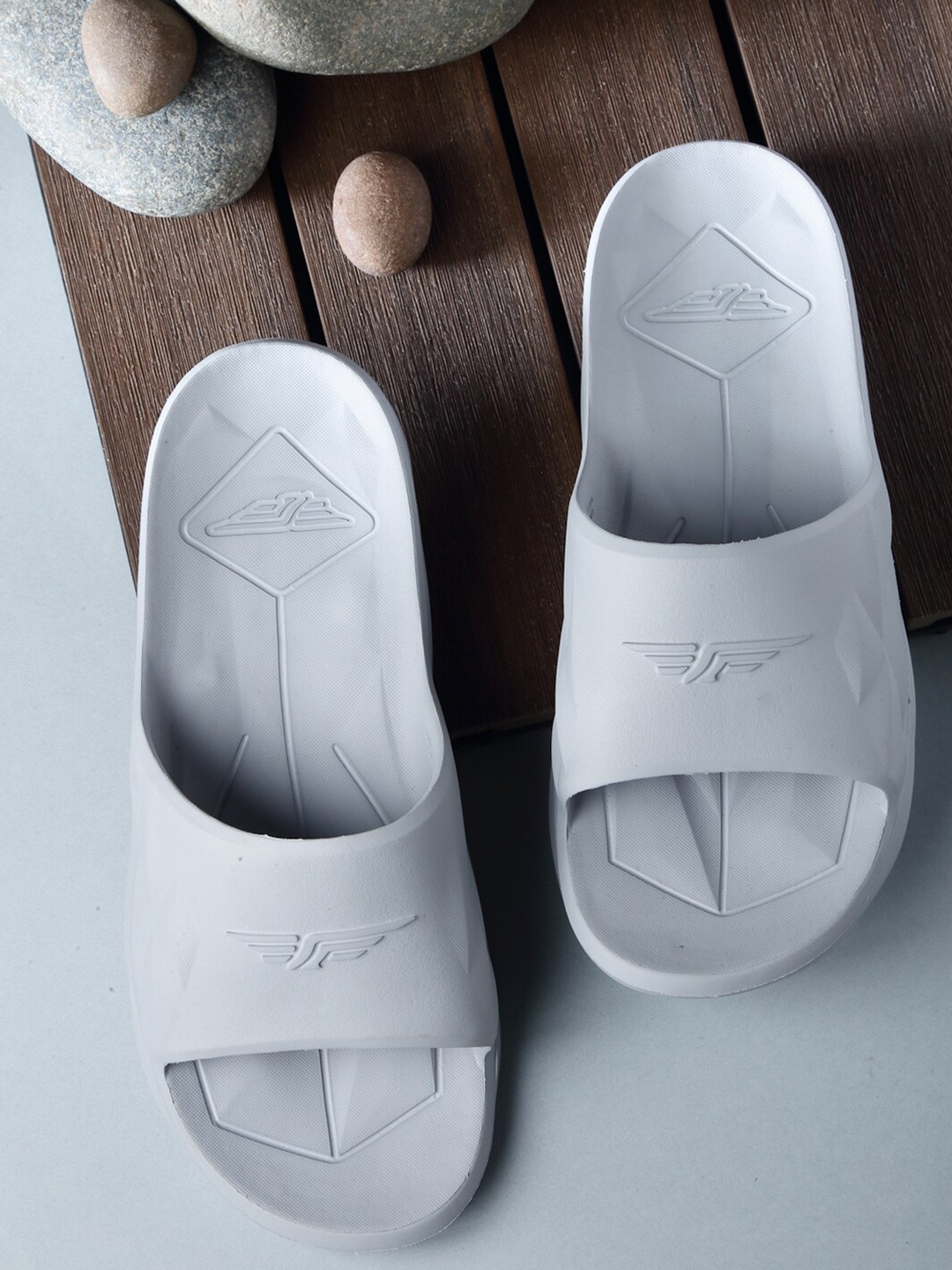 

Red Tape Men Grey Sunnies Sliders