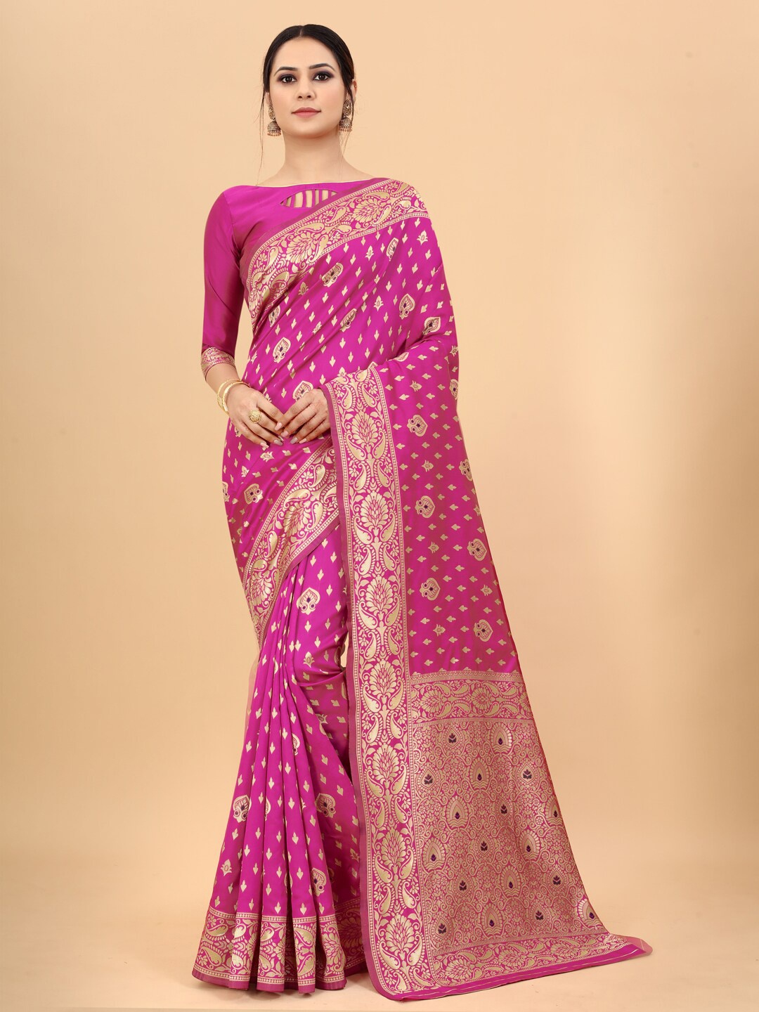 

SATYAM WEAVES Pink & Gold-Toned Woven Design Zari Silk Cotton Banarasi Saree