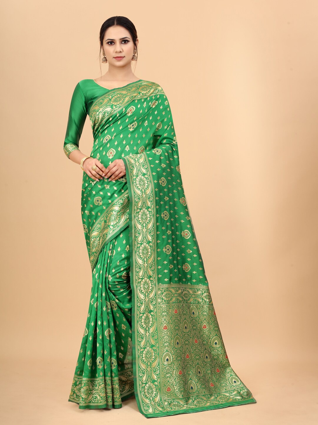 

SATYAM WEAVES Green & Gold-Toned Woven Design Zari Silk Cotton Banarasi Saree