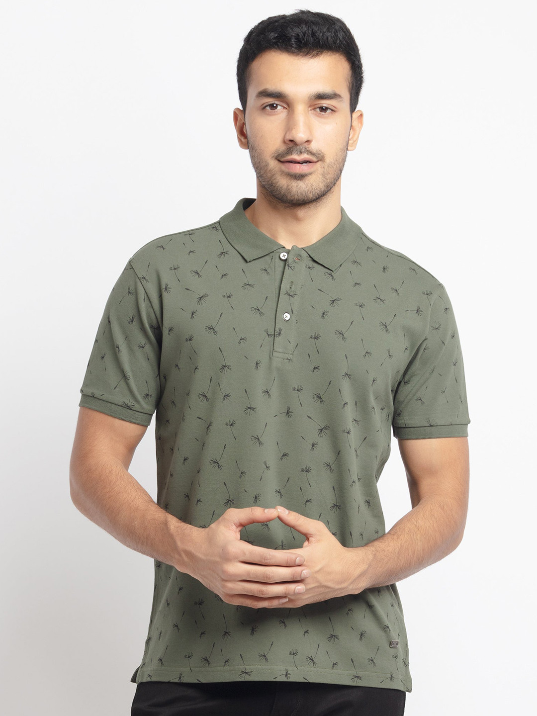 

Status Quo Men Green Printed Polo Collar Pockets T-shirt