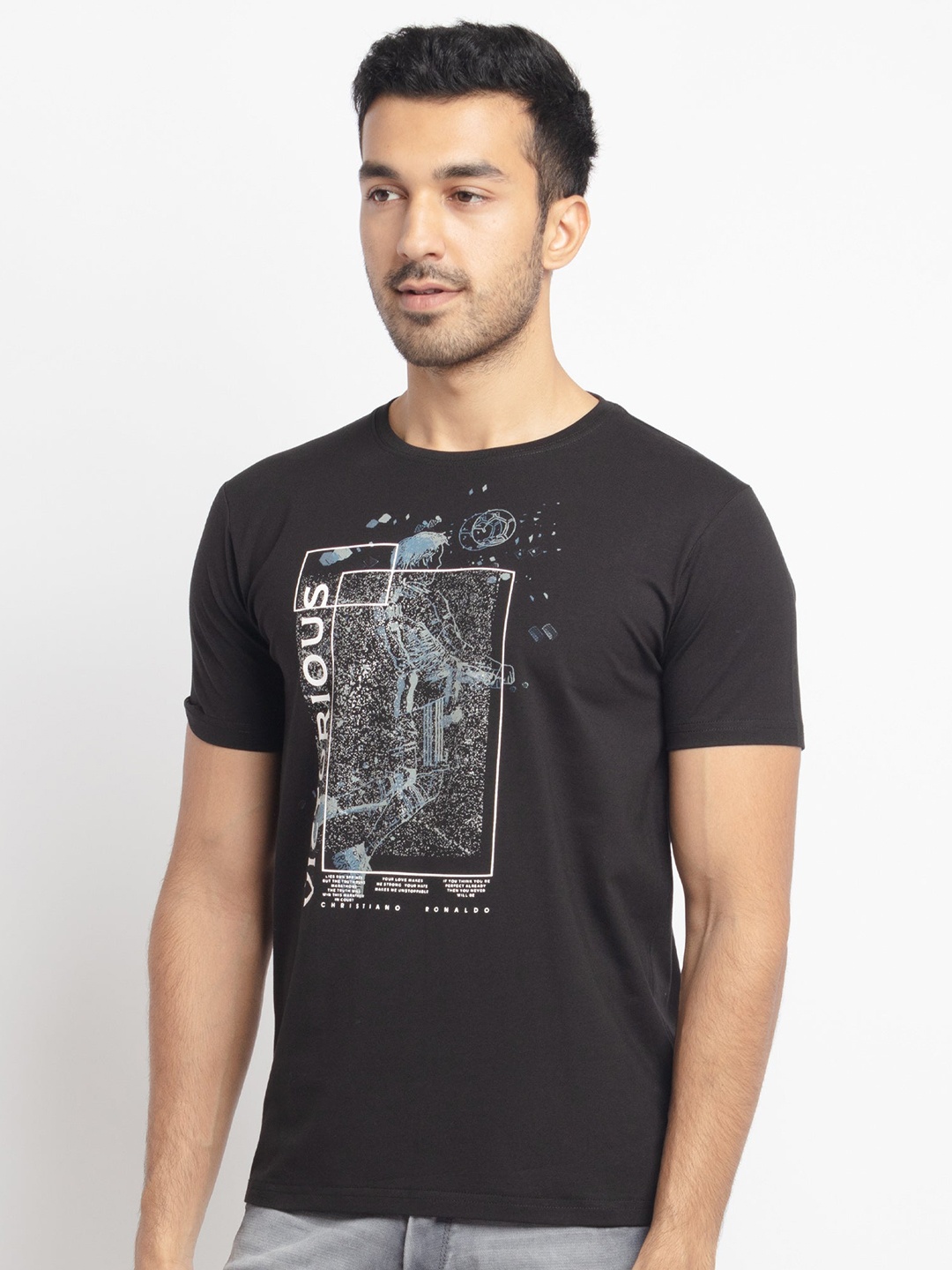 

Status Quo Men Black & White Typography Printed T-shirt
