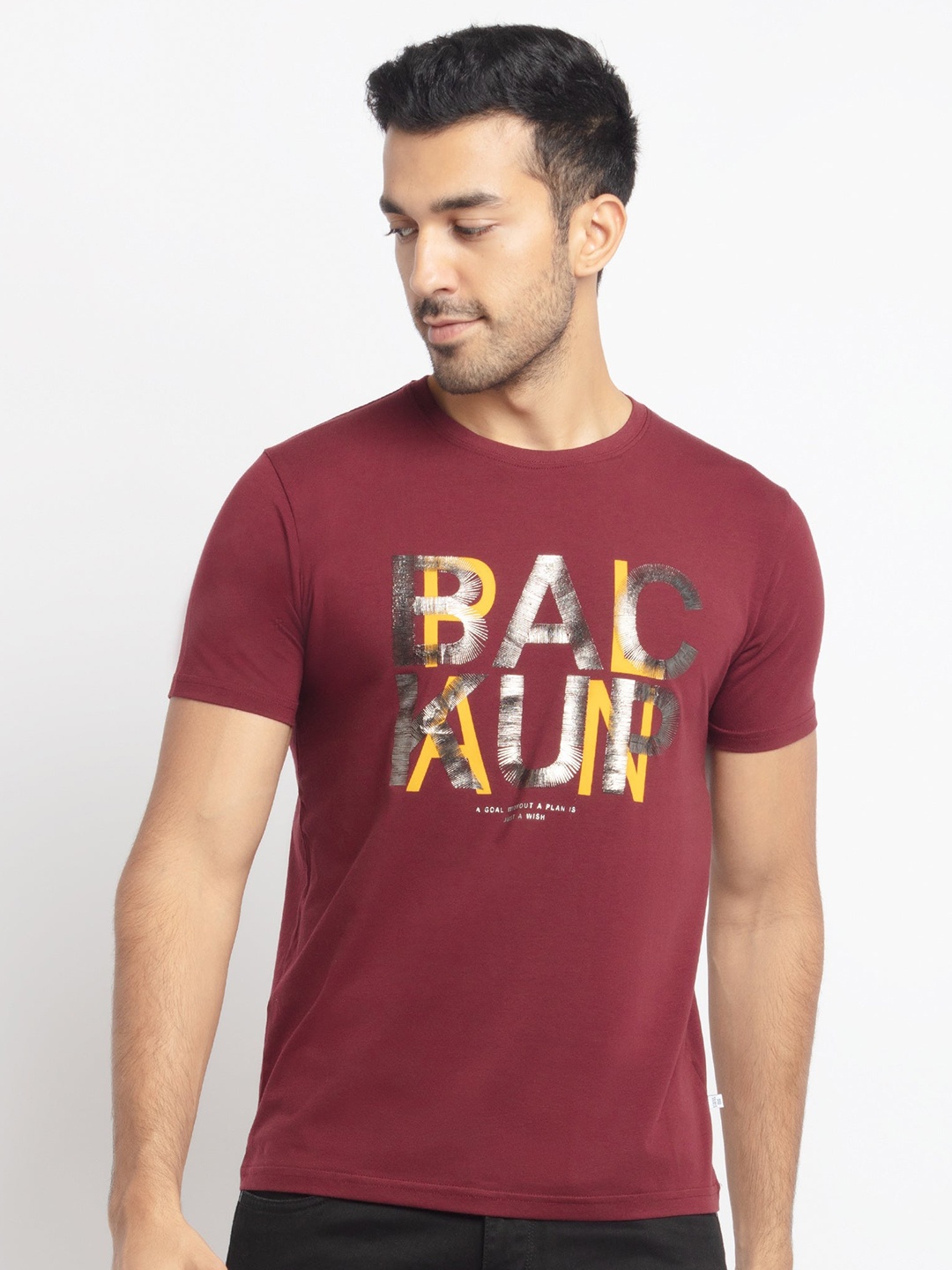 

Status Quo Men Red Typography Printed Applique T-shirt