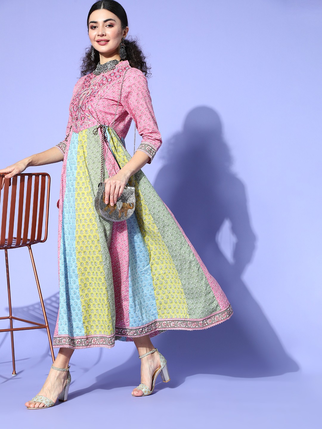 

Vbuyz Women Chic Multi-Coloured Ethnic Motifs Swirling Volume Dress