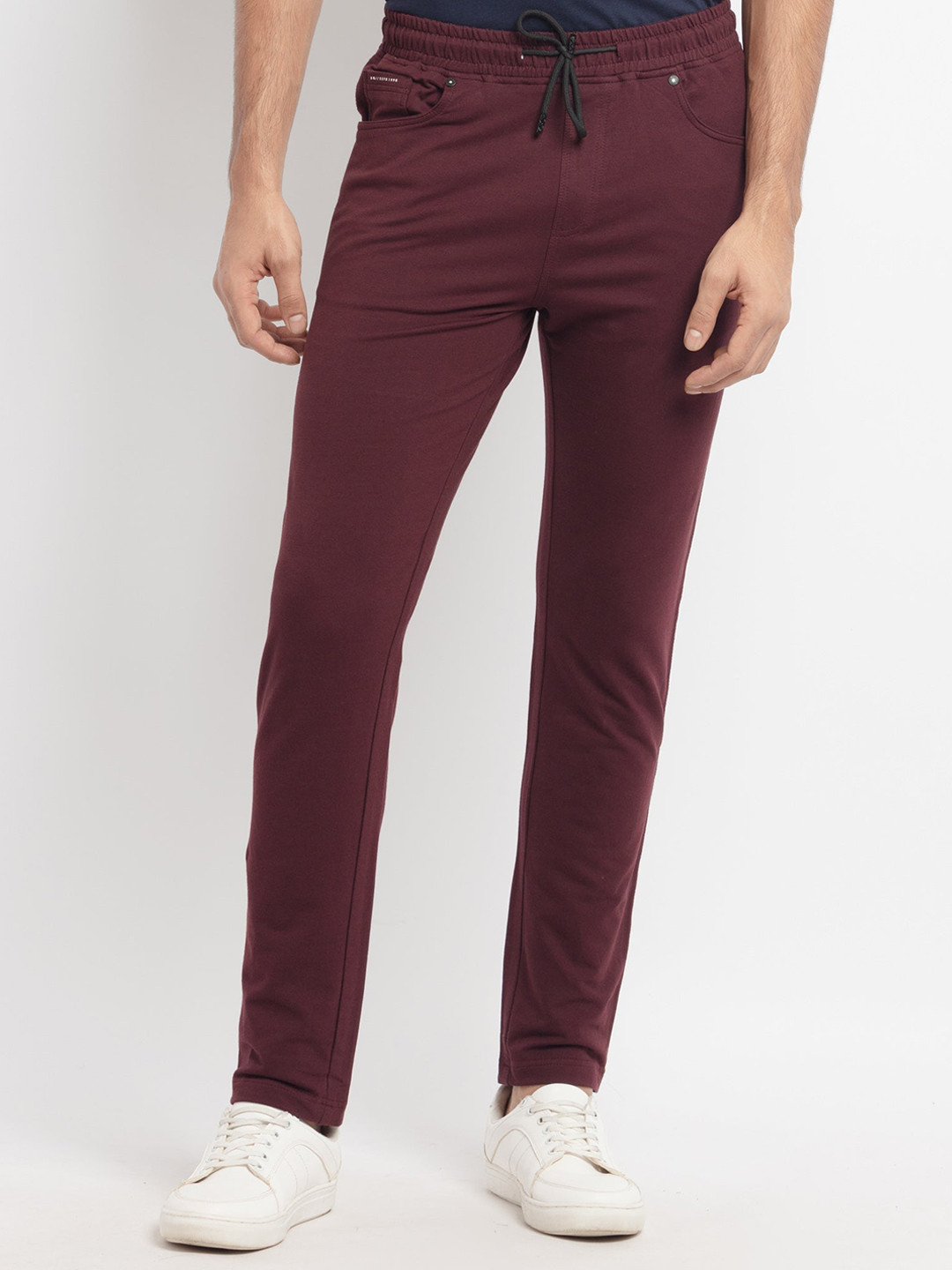 

Status Quo Men Red Solid Regular Fit Cotton Trackpants