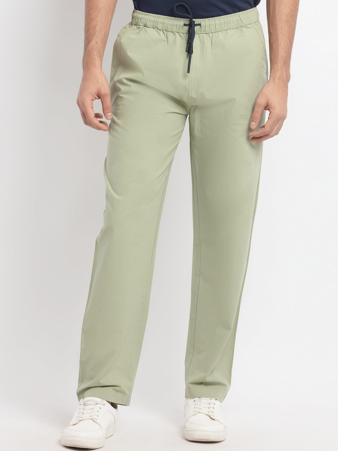 

Status Quo Men Green Solid Cotton Track Pants