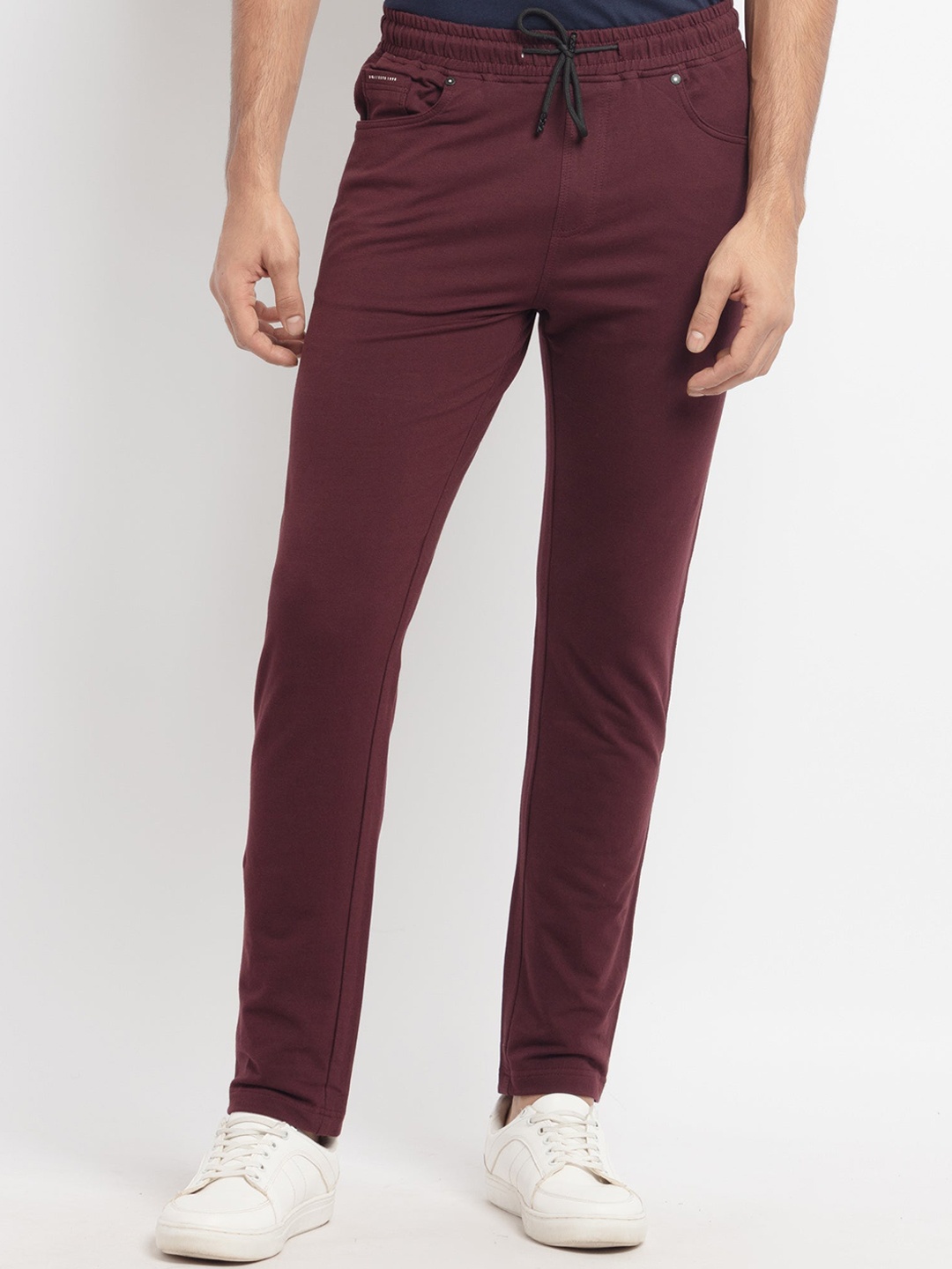 

Status Quo Men Red Solid Cotton Trackpant