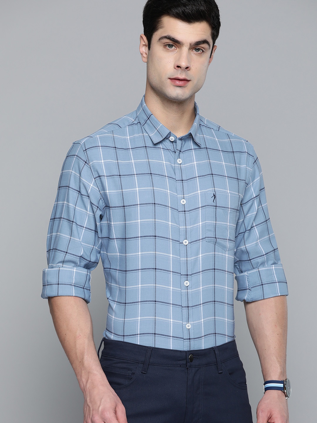 

Indian Terrain Men Blue Pure Cotton Slim Fit Checked Casual Shirt