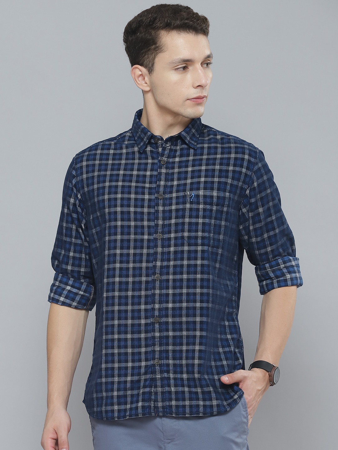 

Indian Terrain Men Teal Blue Checked Pure Cotton Corduroy Slim Fit Shirt