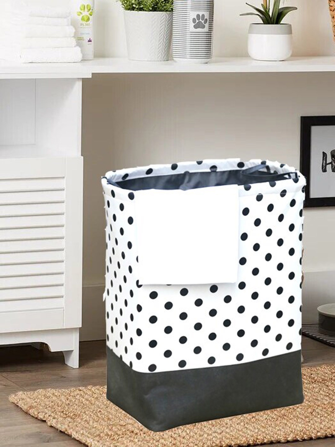 

My Gift Booth Black & White Polka Dots Printed Laundry Bag