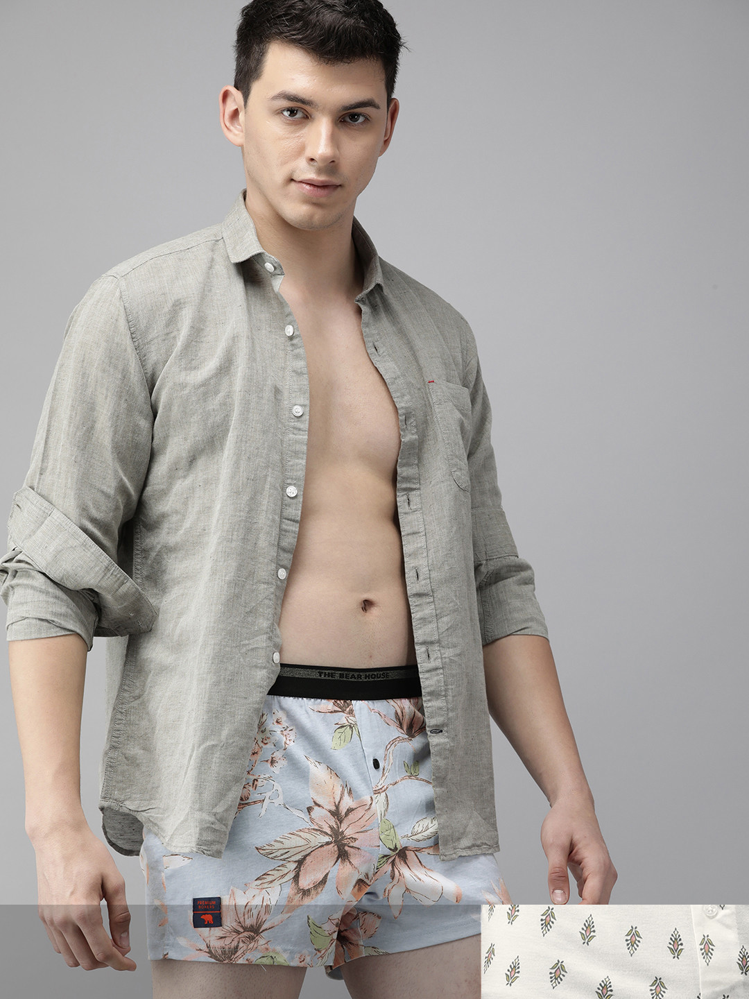 

THE BEAR HOUSE Men Pack of 2 Assorted Boxers with Pouch