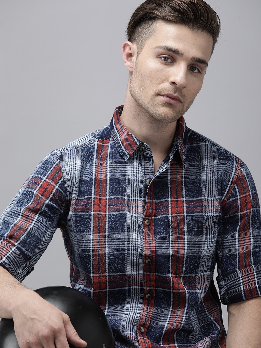 

Roadster Men Blue Classic Casual Shirt