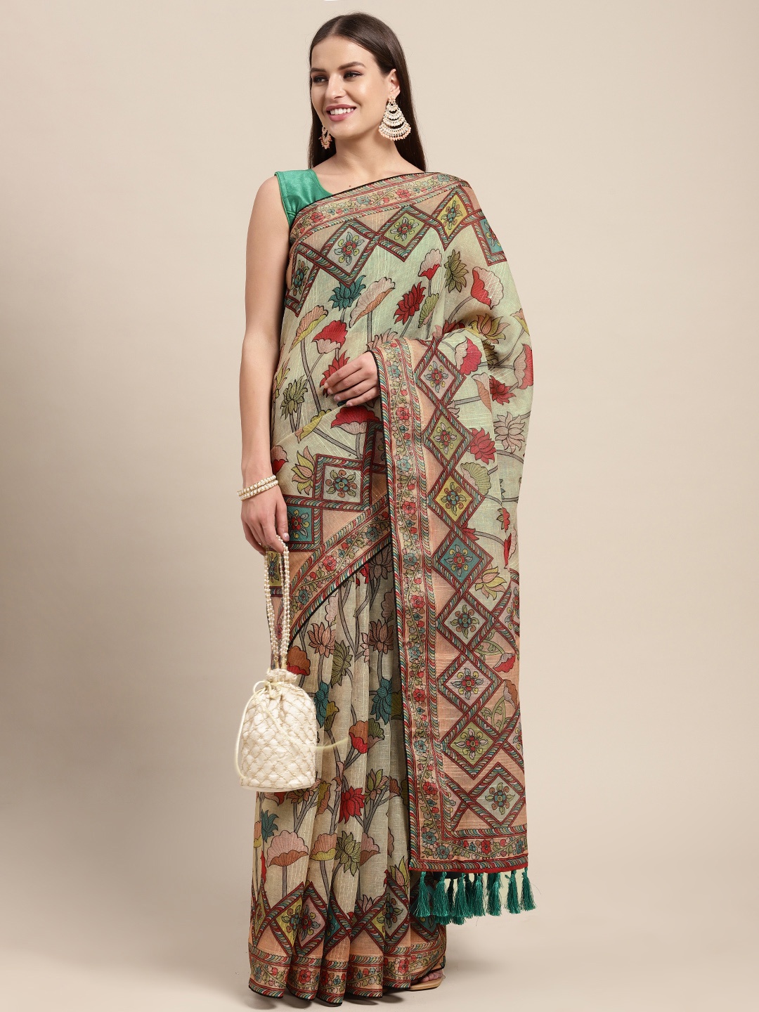 

VASTRANAND Cream-Coloured & Multicoloured Kalamkari Sequinned Linen Blend Block Print Saree