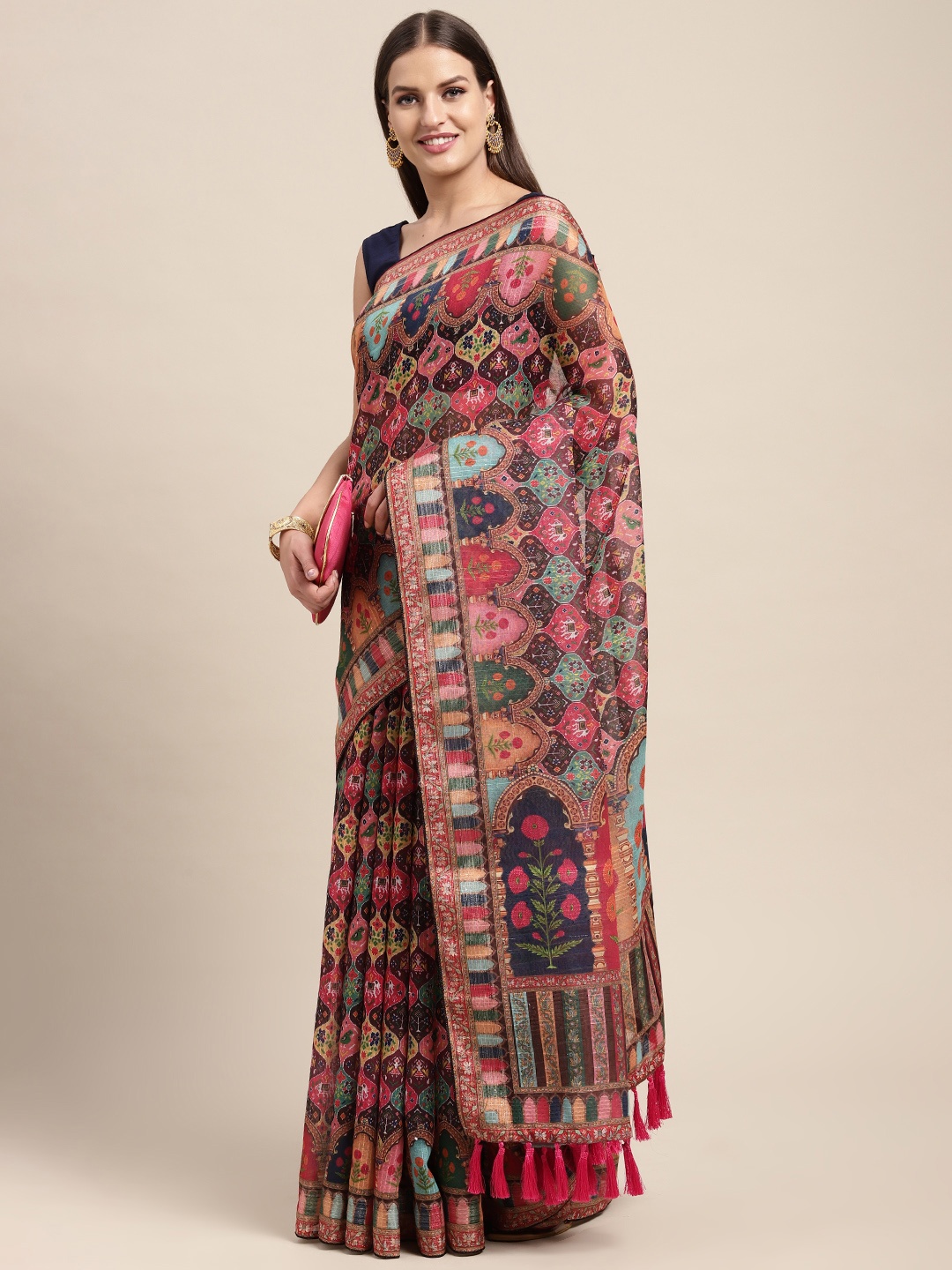 

VASTRANAND Peach-Coloured & Multicoloured Kalamkari Sequinned Linen Blend Block Print Saree