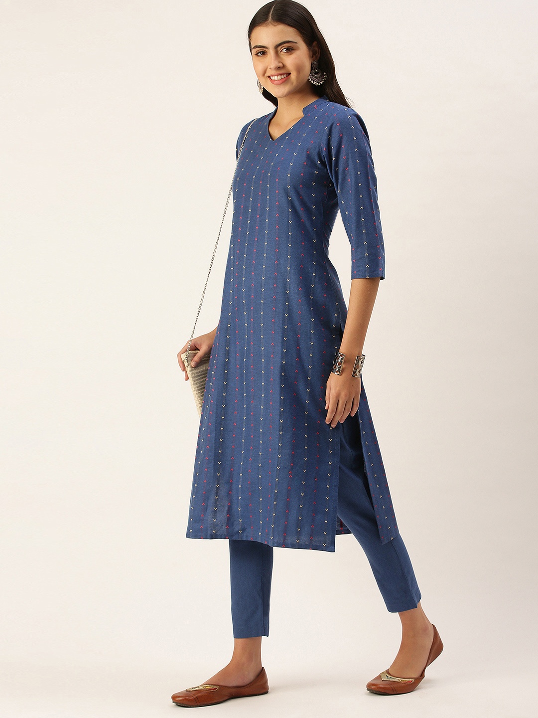 Saanjh Women Blue Woven Design Kurta with Trousers