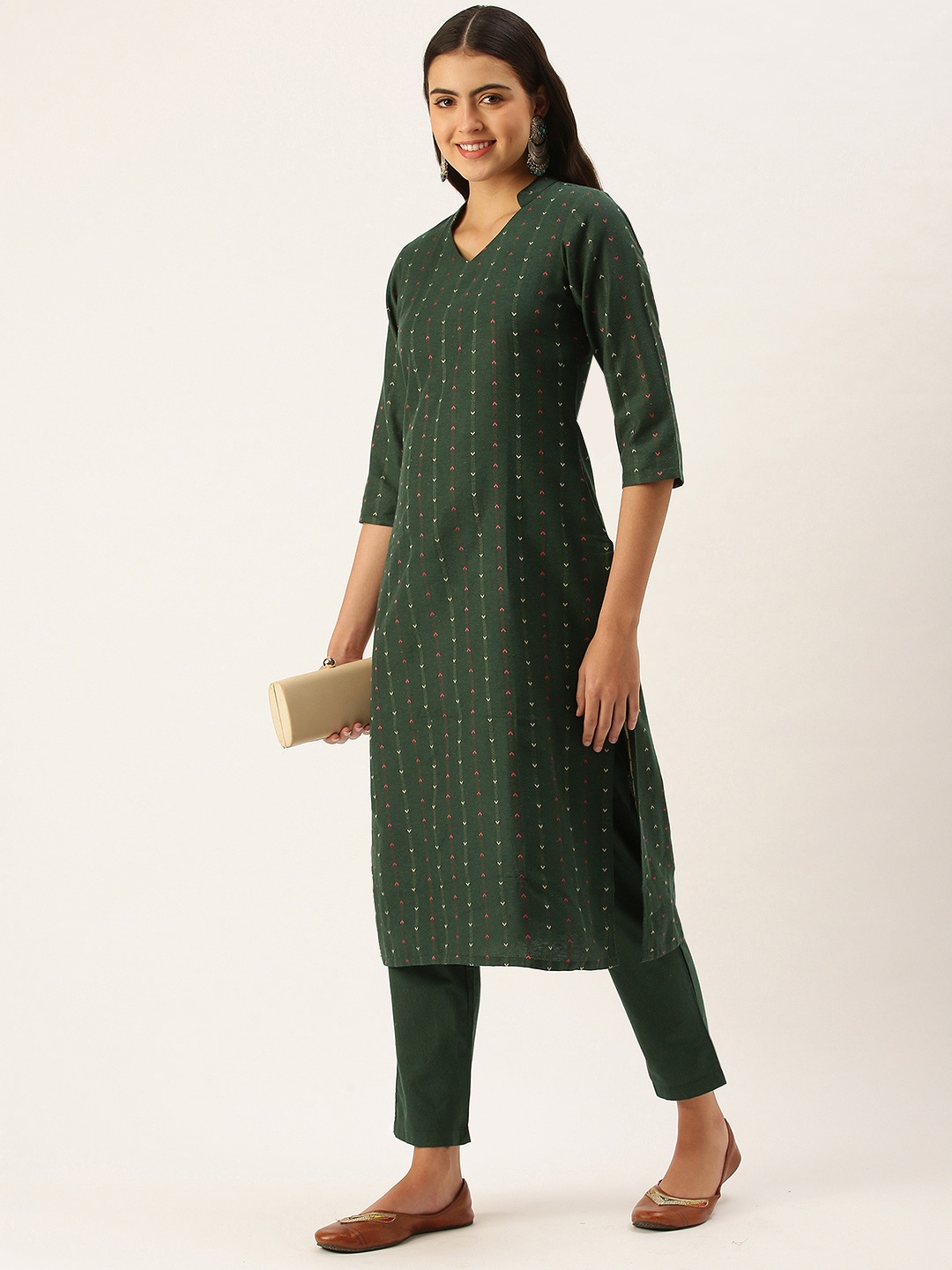 

Saanjh Women Green Woven Design Kurta with Trousers