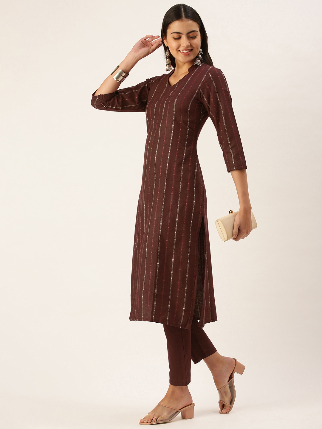 

Saanjh Women Maroon Kurta with Trousers