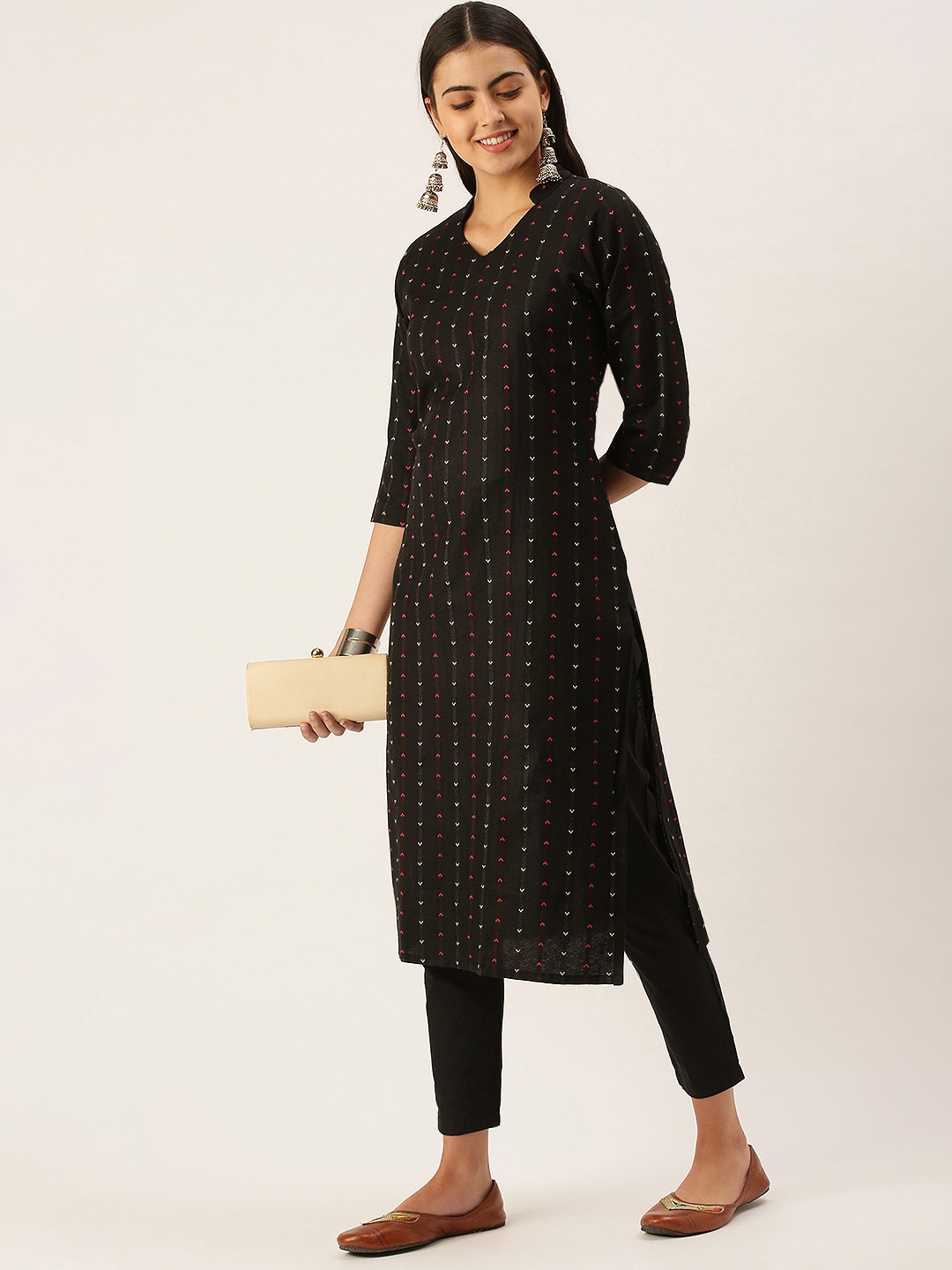 

Saanjh Women Black Woven Design Kurta with Trousers