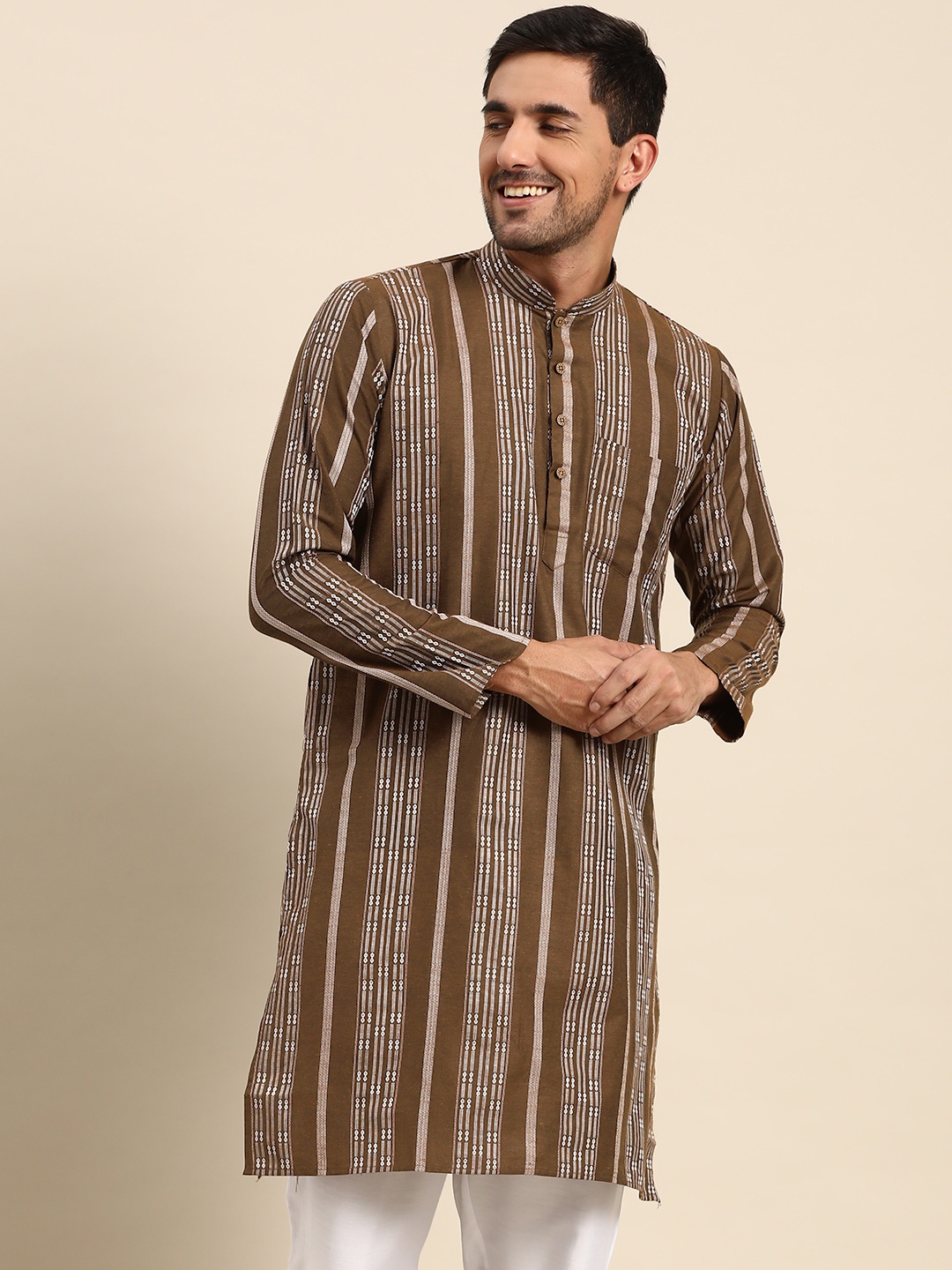 

RAJUBHAI HARGOVINDAS Men Brown & White Pure Cotton Striped Handloom Kurta