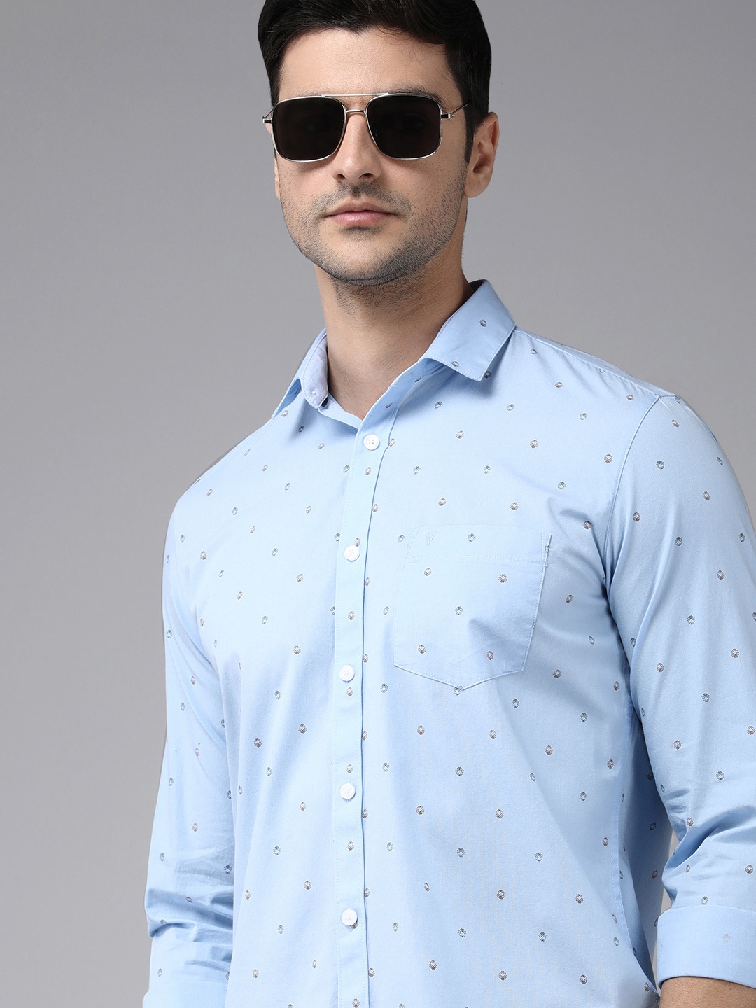 

Van Heusen Sport Men Blue Slim Fit Printed Pure Cotton Casual Shirt