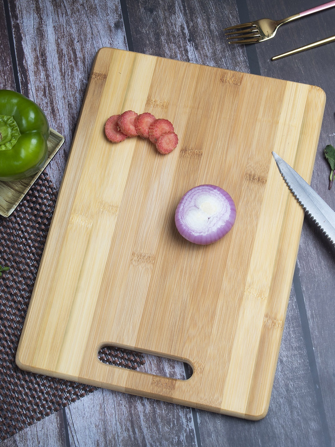 

MARKET99 Brown Solid Chopping Board