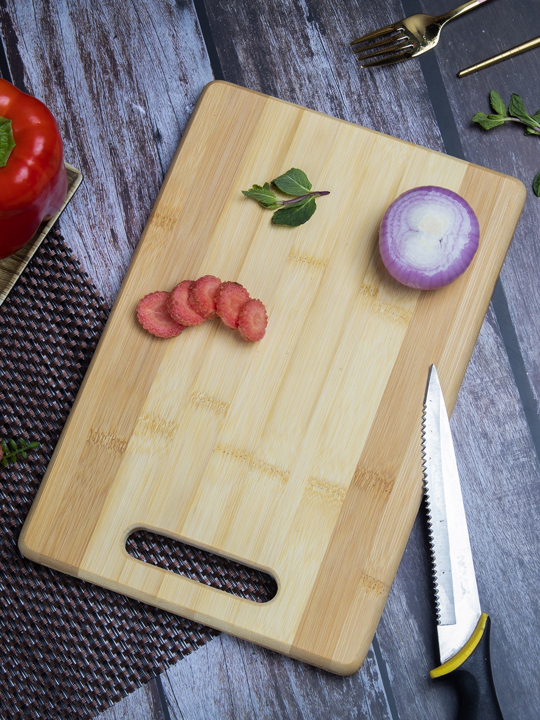 

MARKET99 Bamboo Chopping Board, Brown