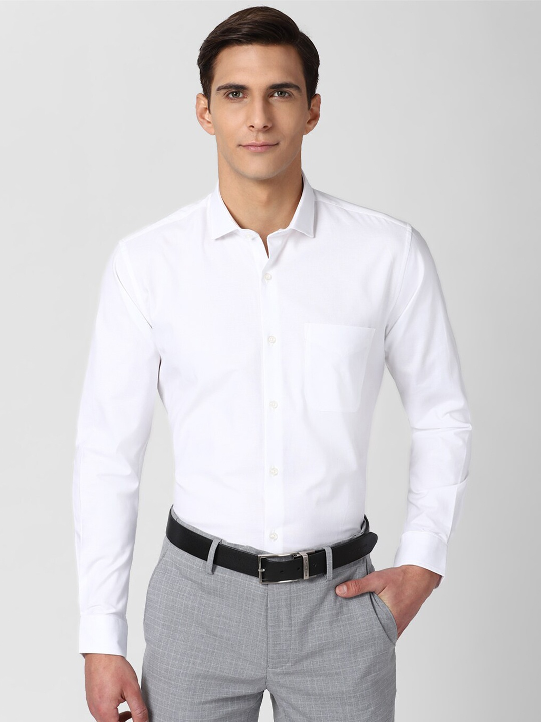 

Peter England Men White Solid Formal Shirt