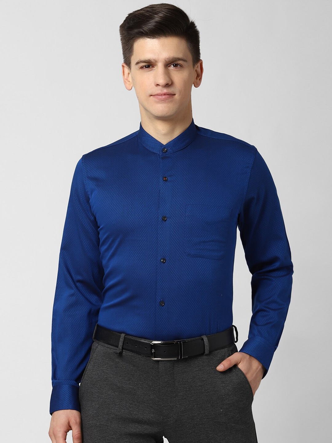 

Peter England Men Blue Slim Fit Formal Shirt