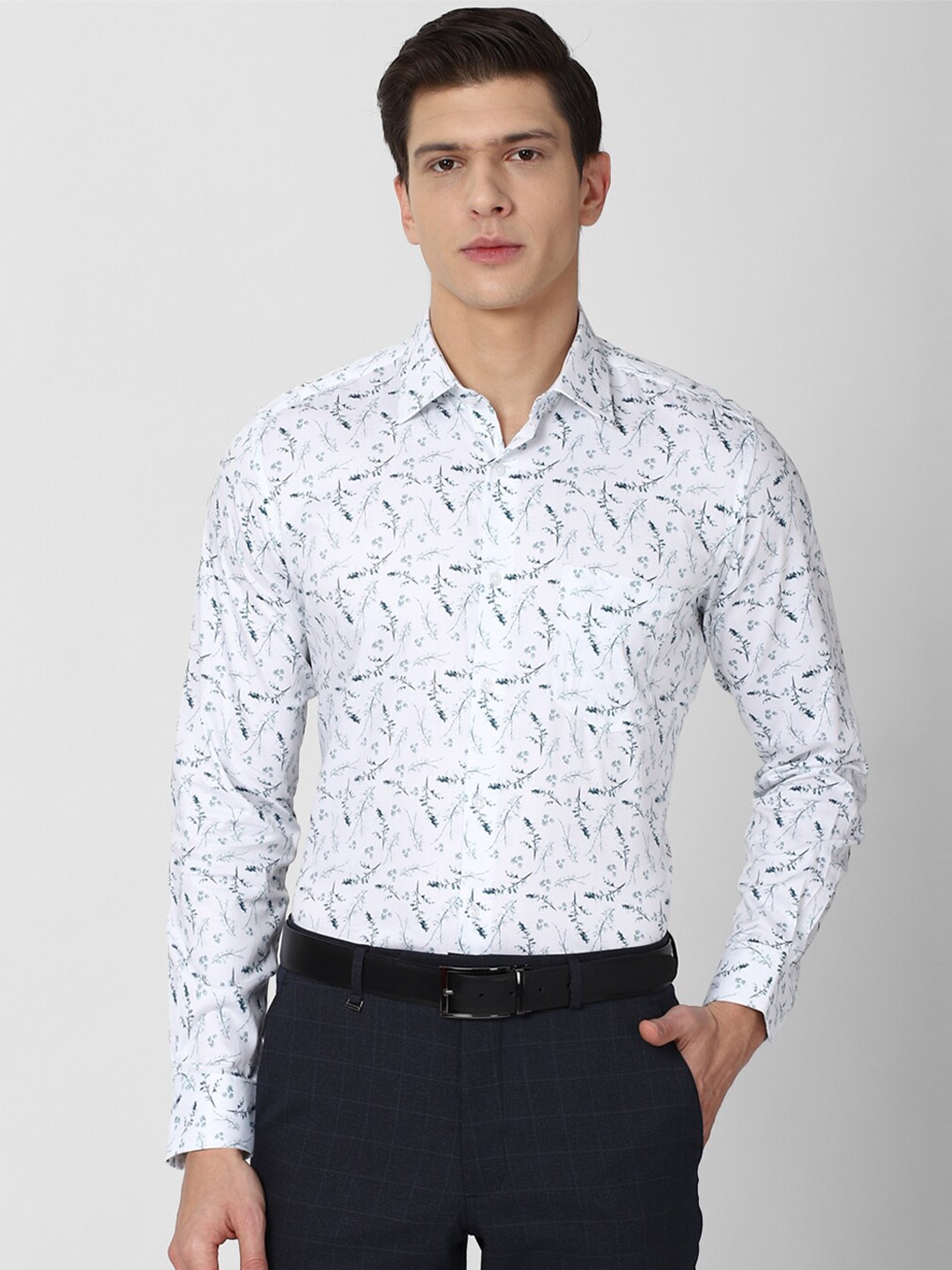 

Van Heusen Men White Printed Formal Shirt
