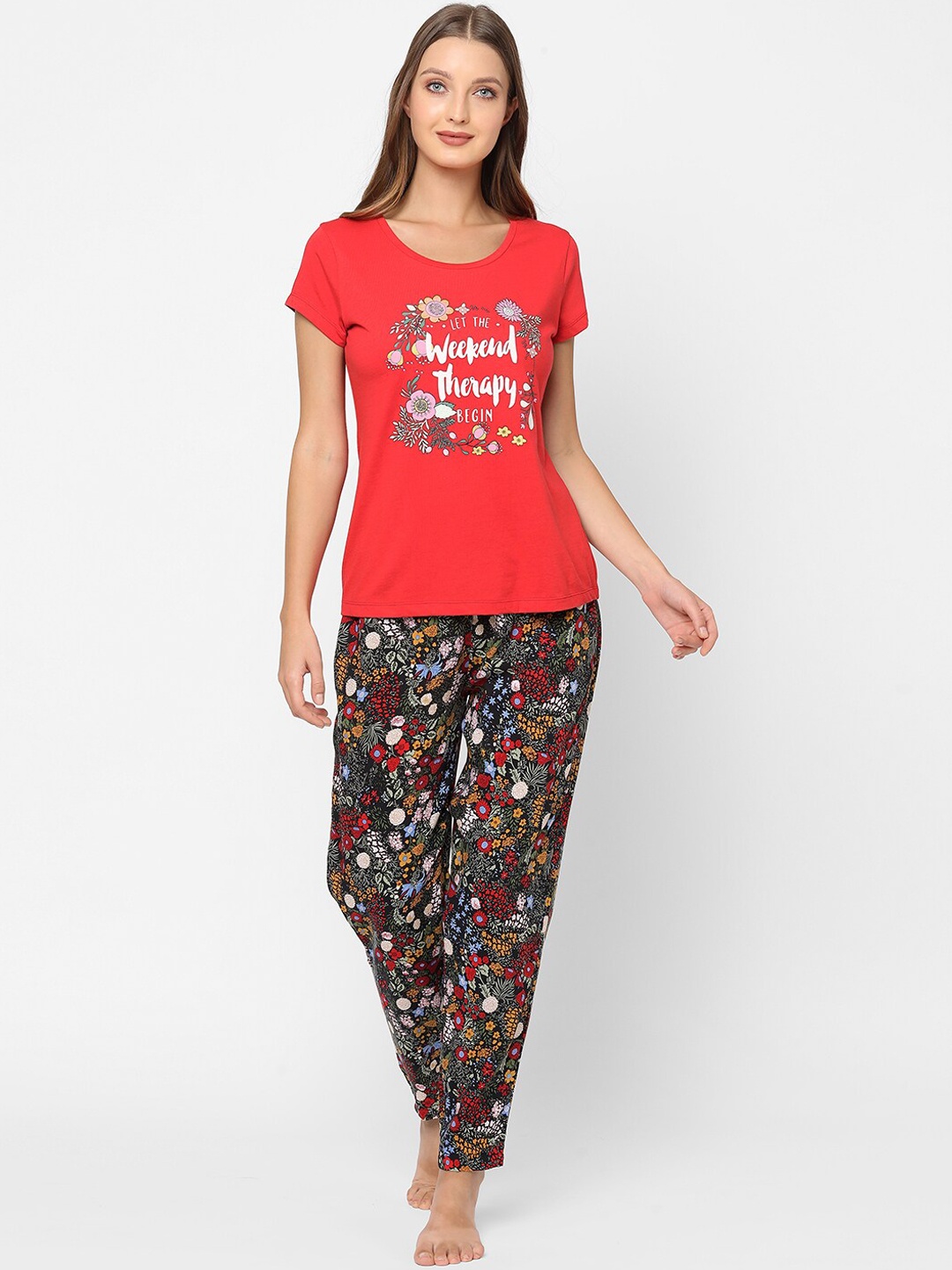 

MAYSIXTY Women Black & Red Printed Night suit