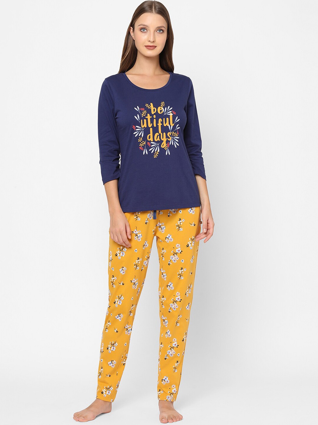 

MAYSIXTY Women Yellow & Navy Blue Printed Night suit