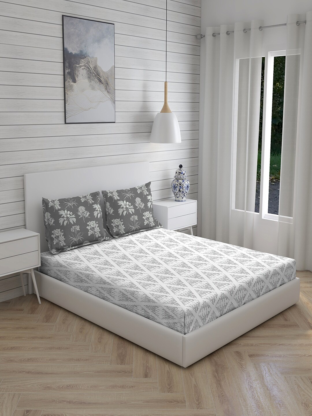 

Layers Grey & White 144 TC Queen Abstract Bed Sheet with 2 Pillow Covers