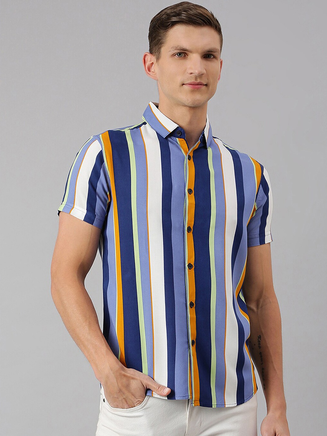 

Dennis Lingo Men Blue Comfort Slim Fit Striped Casual Shirt
