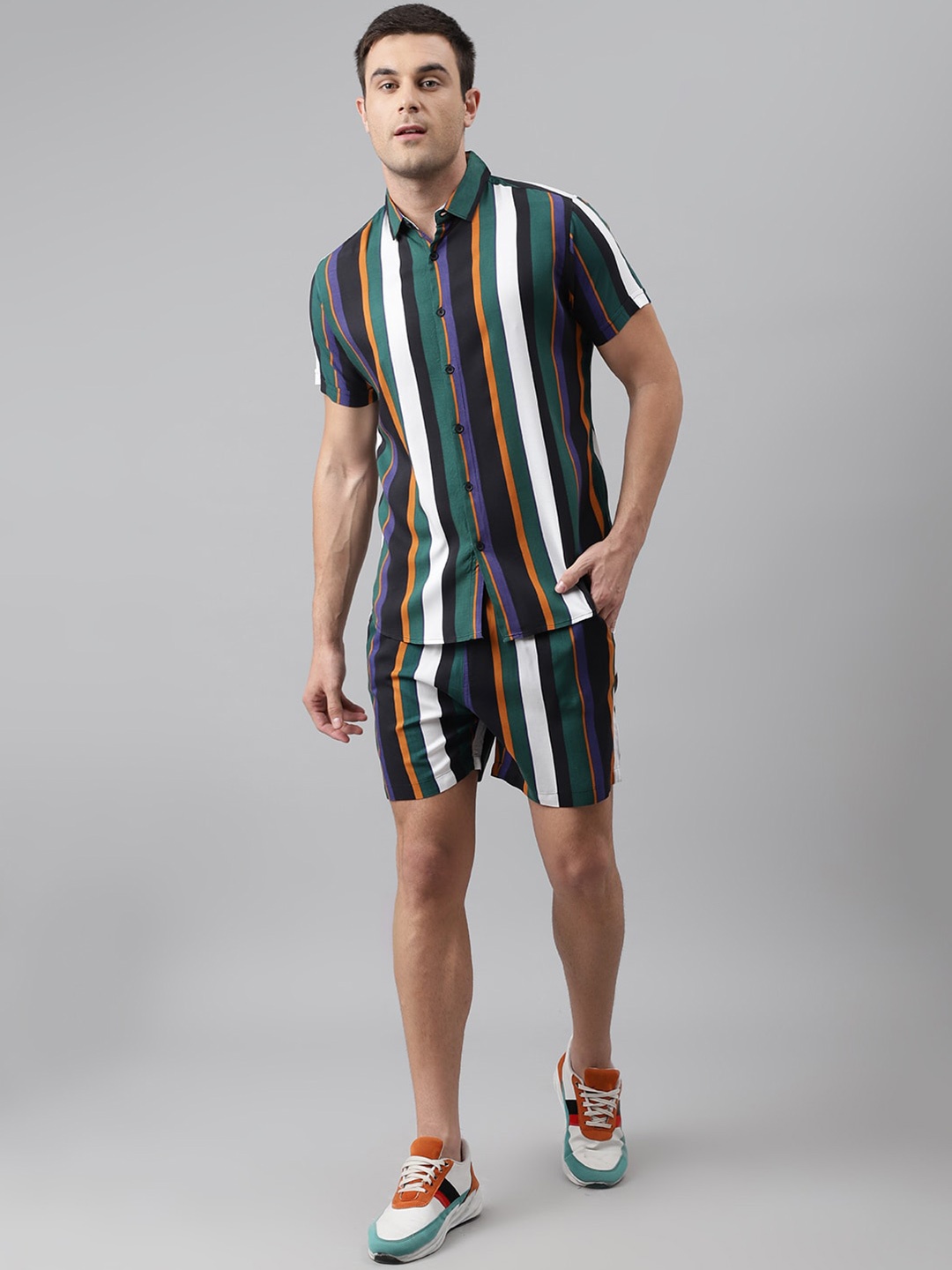 

Dennis Lingo Men Green Comfort Slim Fit Striped Casual Shirt with Shorts