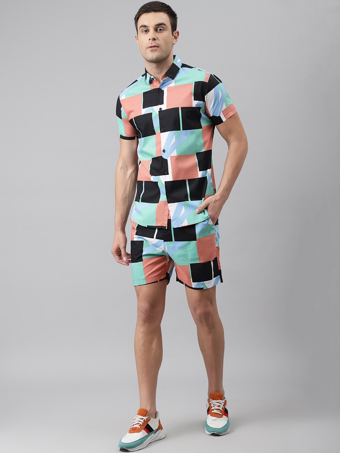 

Dennis Lingo Men Orange & Blue Printed Shirt with Shorts