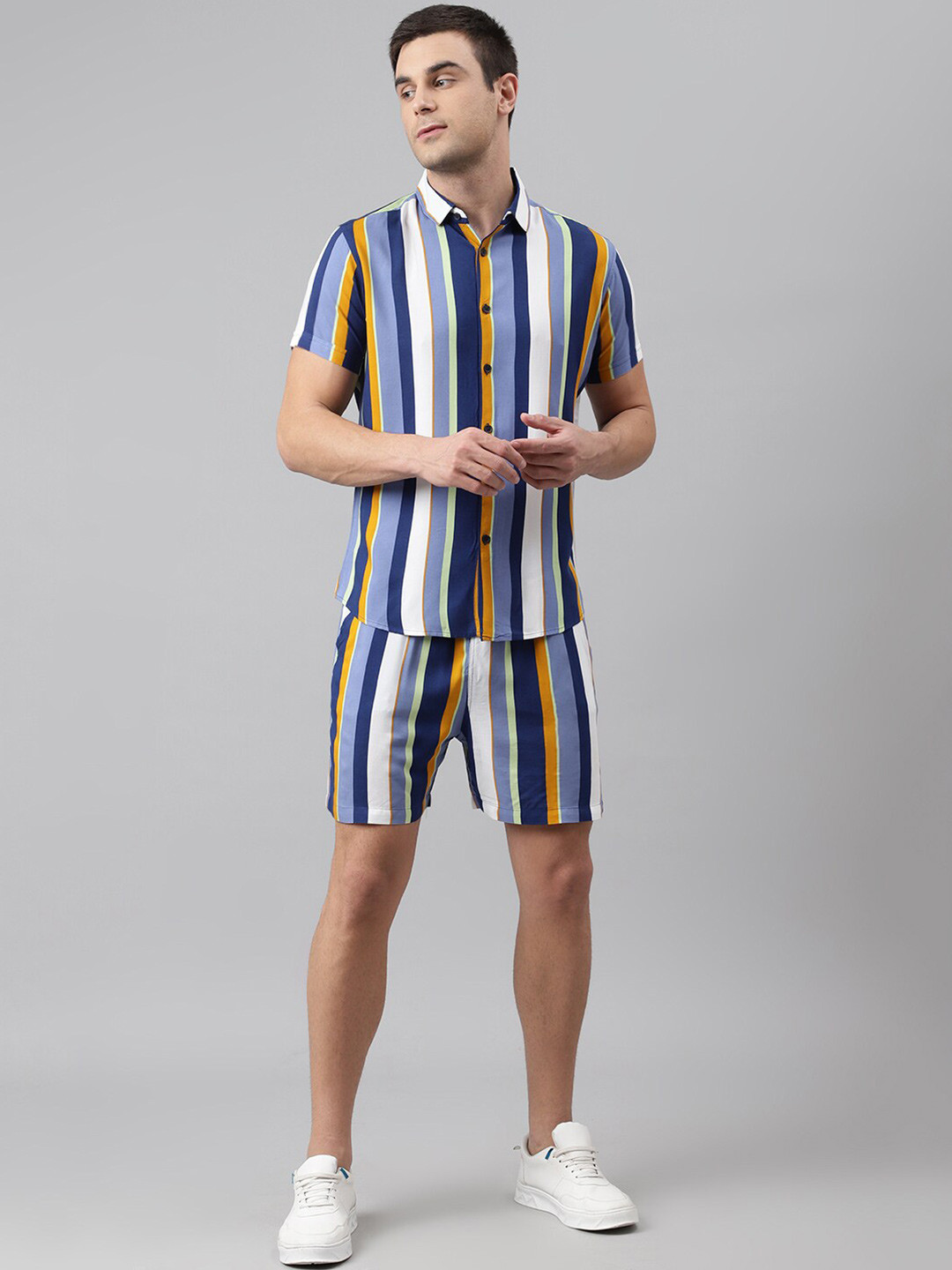 

Dennis Lingo Men Blue Comfort Slim Fit Striped Casual Shirt