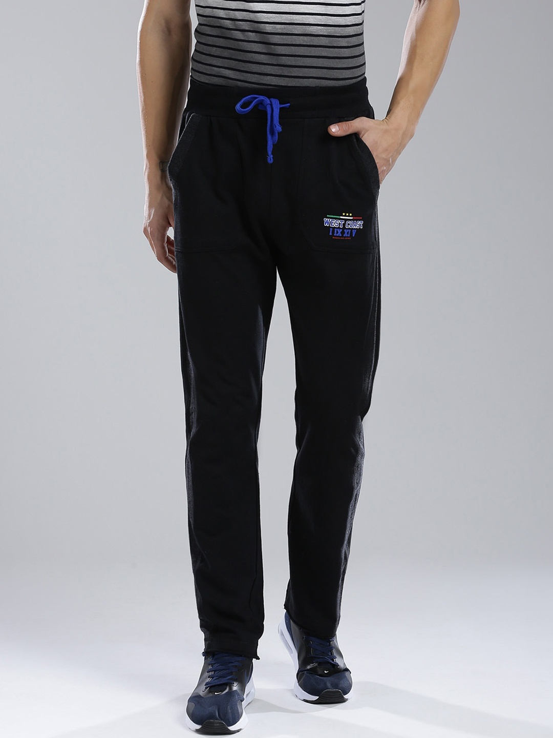 

Masculino Latino Men Black Solid Pure Cotton Track Pants