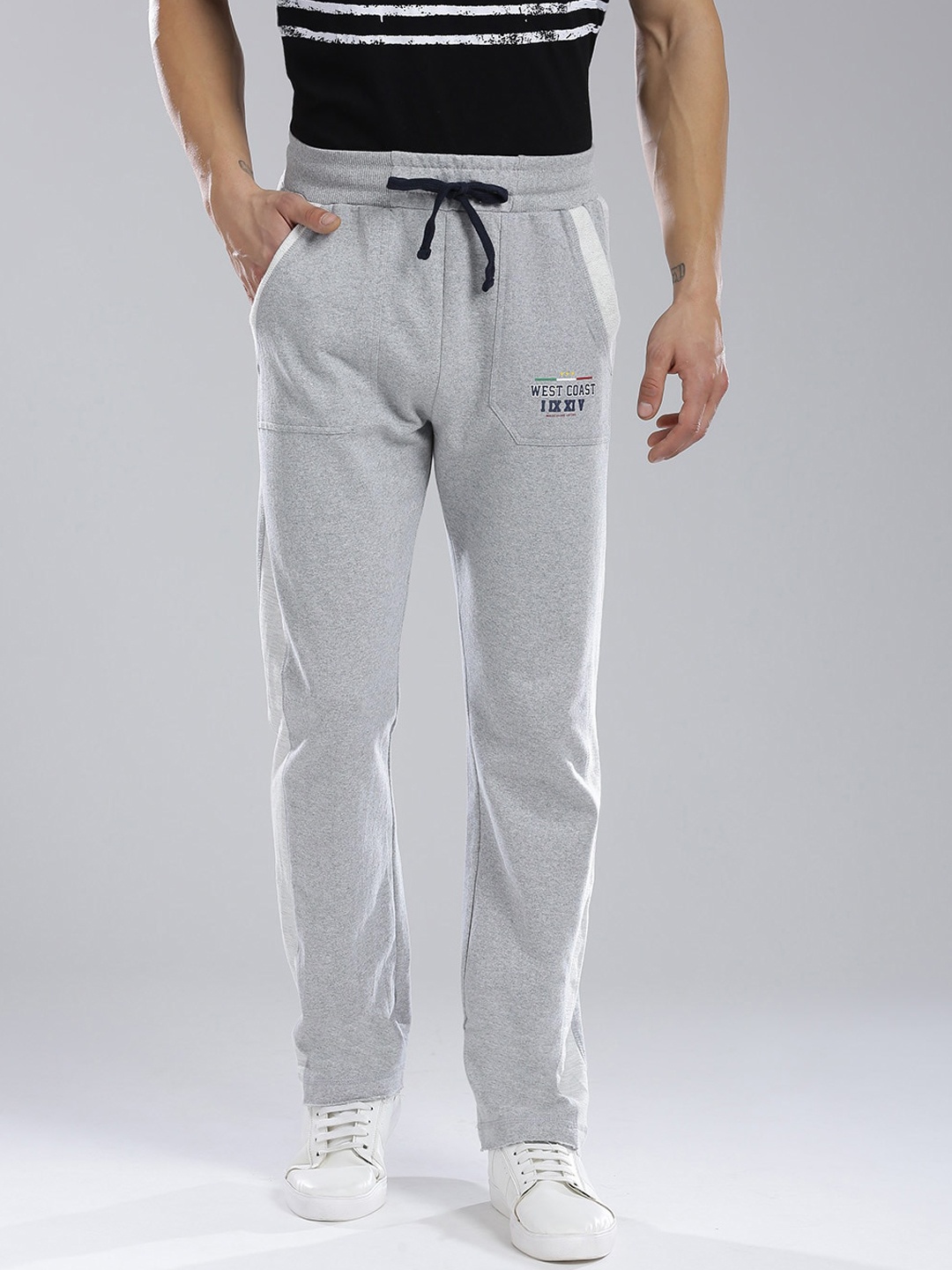 

Masculino Latino Men Grey Solid Pure Cotton Track Pants