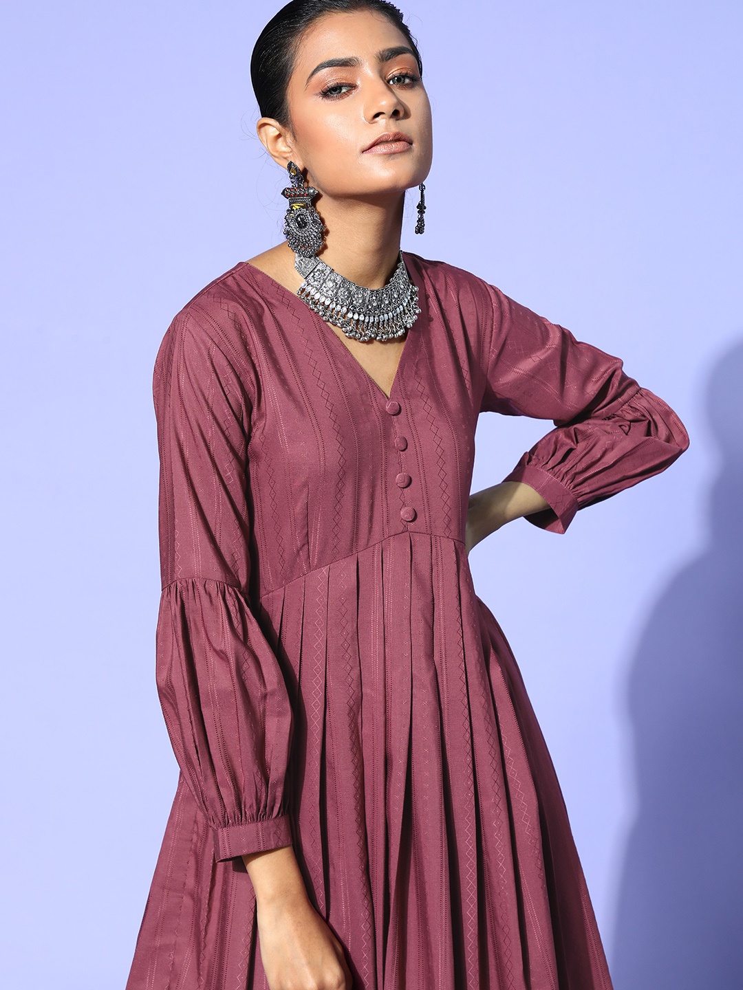 

Inddus Elegant Mauve Cotton Swirling Volume Kurta