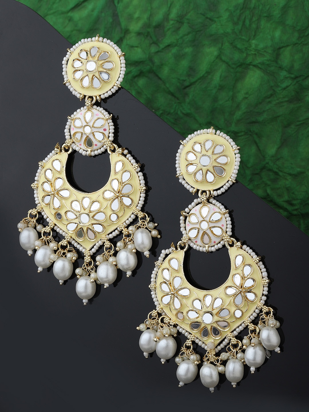 

KOLHA-BY CARLTON Gold-Plated & White Heart Shaped Jhumkas Earrings