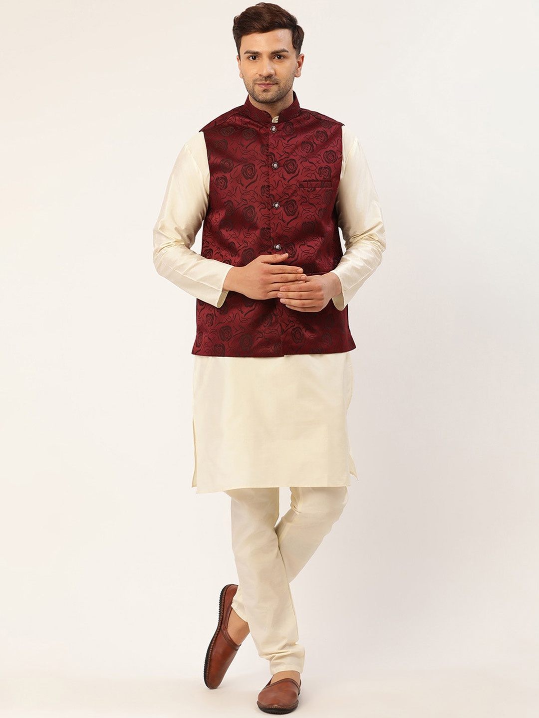 

Jompers Men Maroon Floral Layered Kurta with Churidar