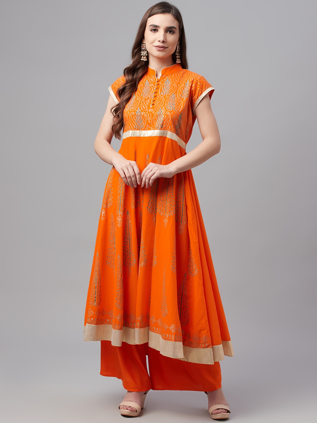 

MBE Women Orange & Gold-Toned Block Print Anarkali Kurta