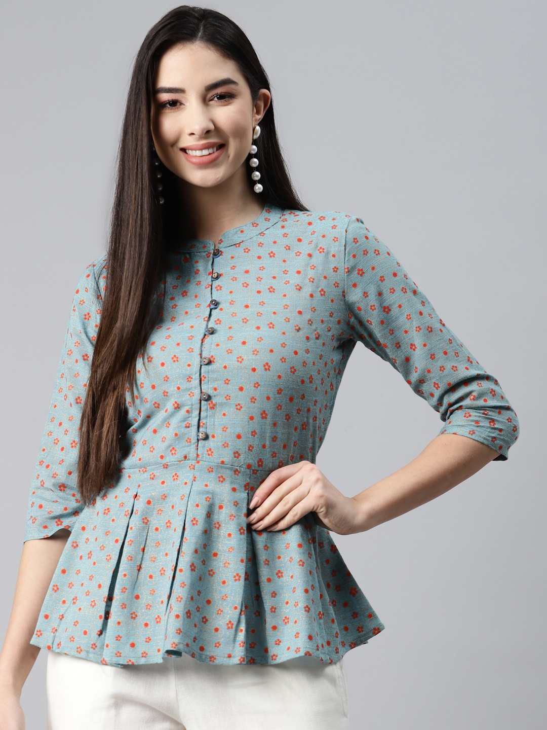 

MALHAAR Blue & Gold-Toned Floral Printed Pleated Kurti