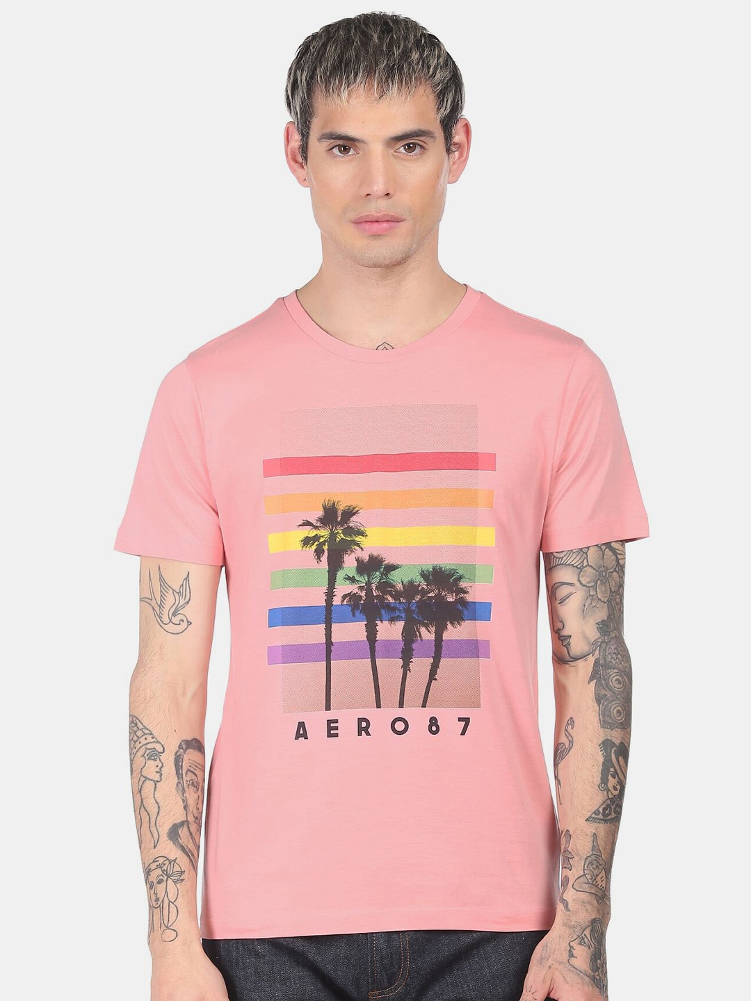

Aeropostale Men Pink Cotton Printed Tropical T-shirt