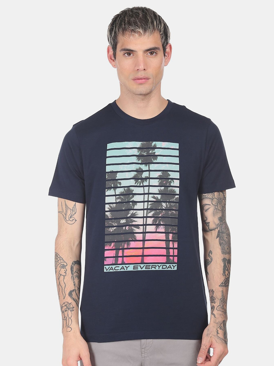 

Aeropostale Men Blue Printed Cotton T-shirt