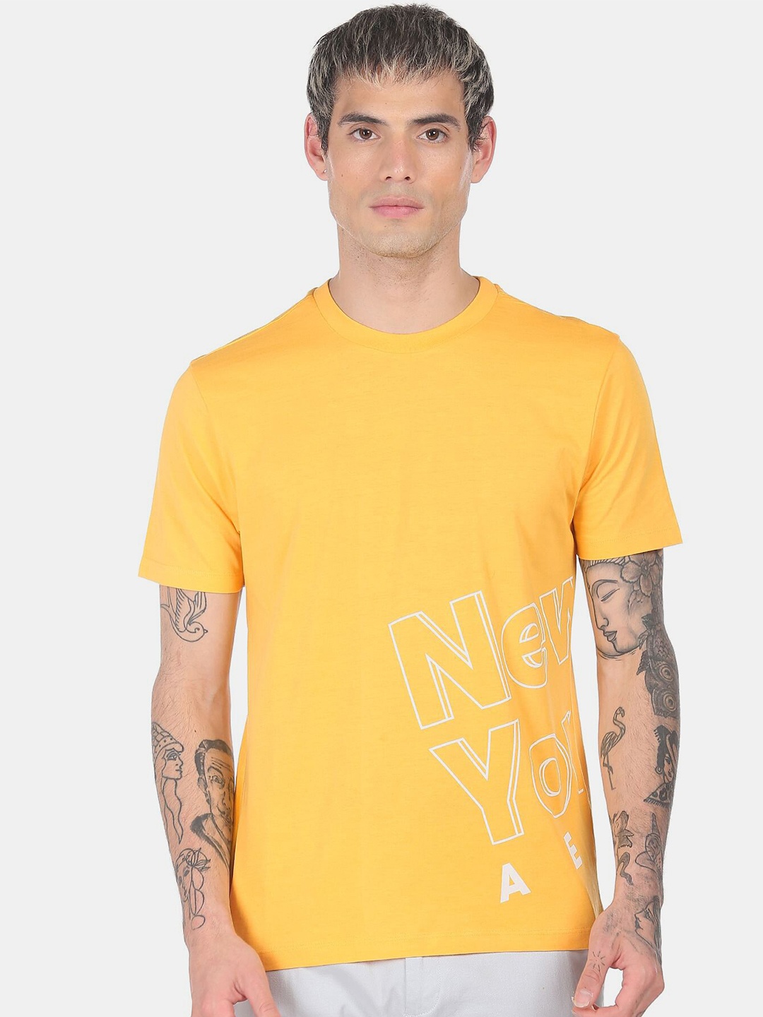 

Aeropostale Men Yellow Typography Printed Regular Fit Pure Cotton T-shirt