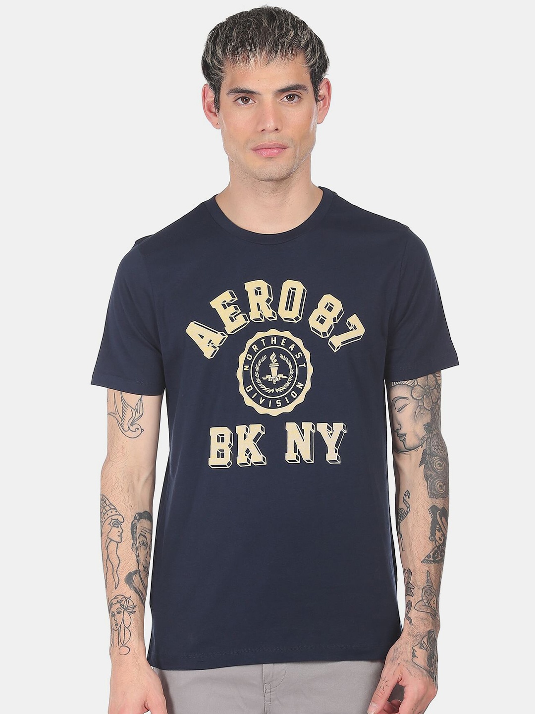 

Aeropostale Men Blue Typography Printed Regular Fit Pure Cotton T-shirt