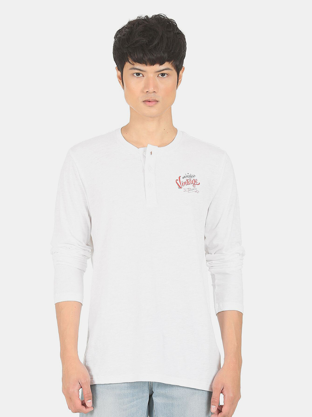 

Ruggers Men White Henley Neck Solid T-shirt