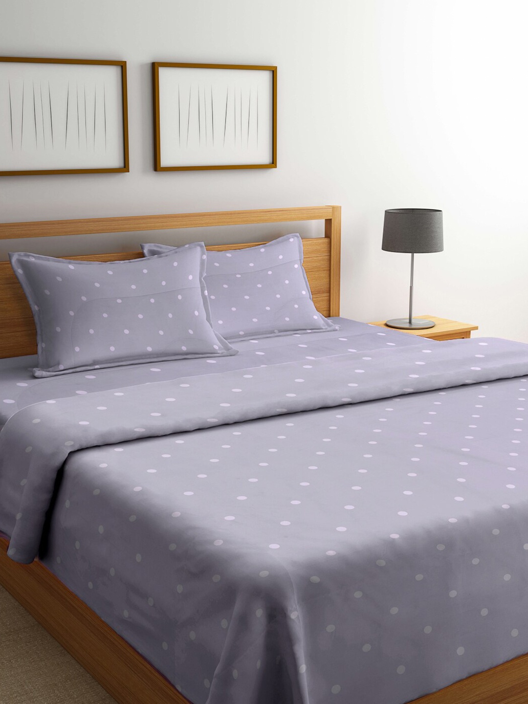 

Arrabi Grey & White Geometric Printed Mild Winter 550 GSM Double Bed Comforter